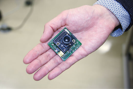 生き物から学んだ情報処理を実装したイメージセンサーシステム